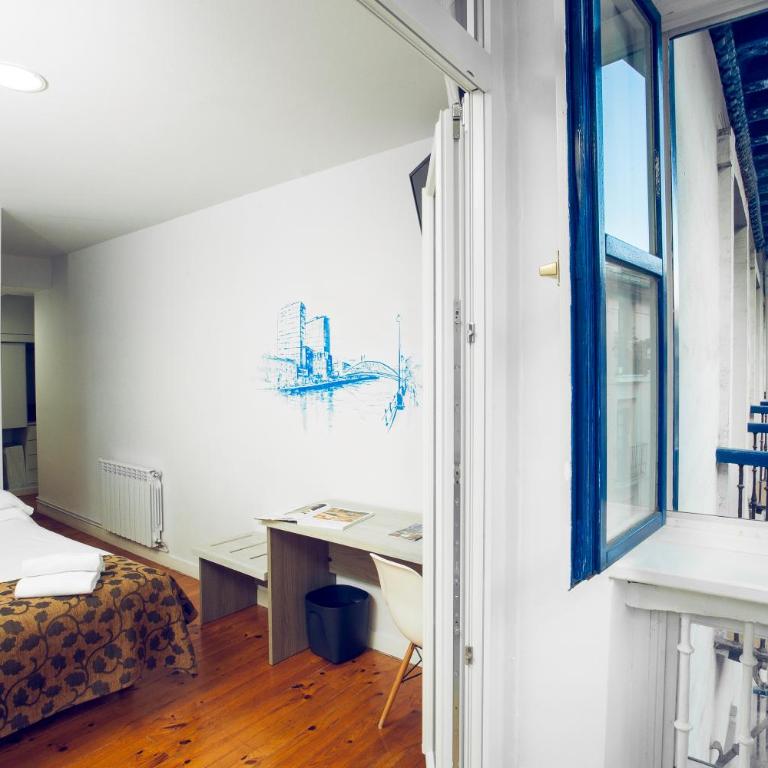 Casual Gurea Bilbao - Superior Doppelzimmer mit Balkon - 2