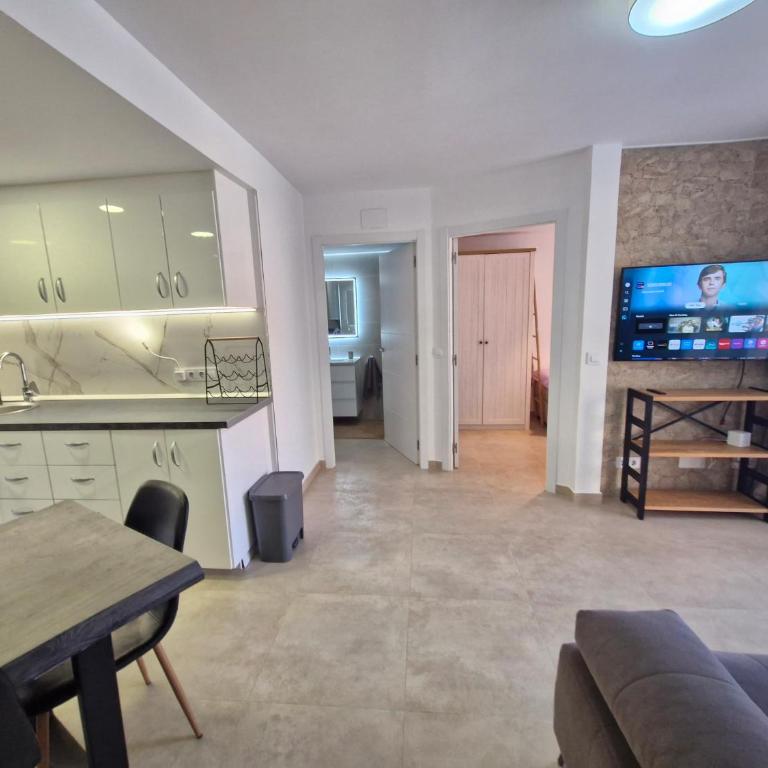 Central Park Salou - Two-Bedroom Apartment - 9