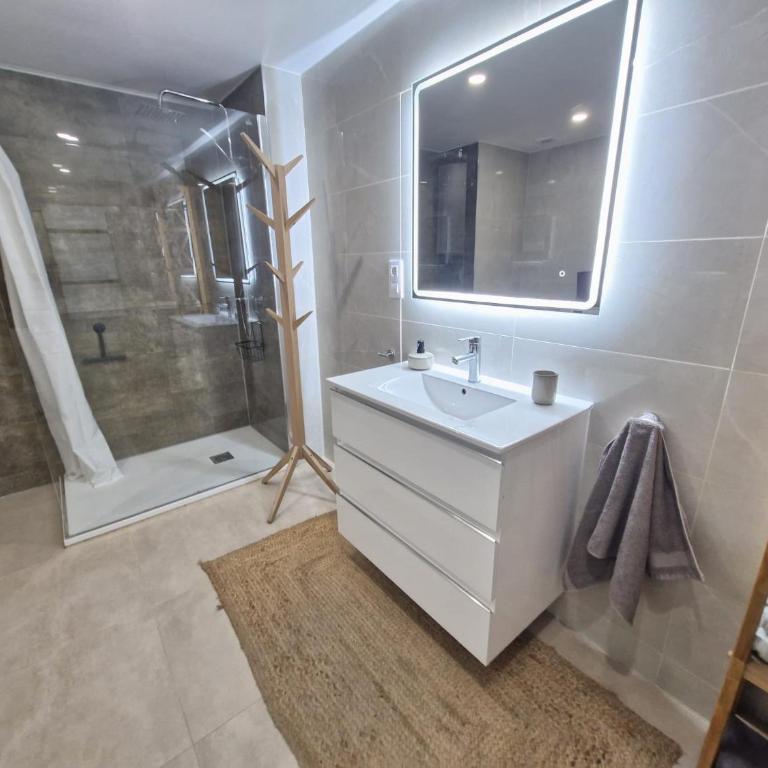 Central Park Salou - Two-Bedroom Apartment - 27