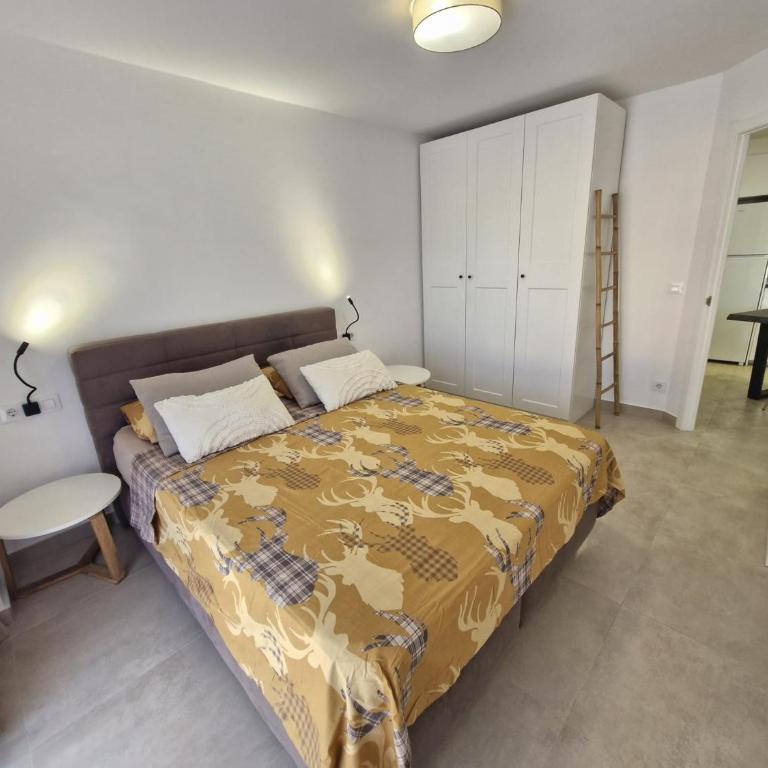 Central Park Salou - Two-Bedroom Apartment - 41