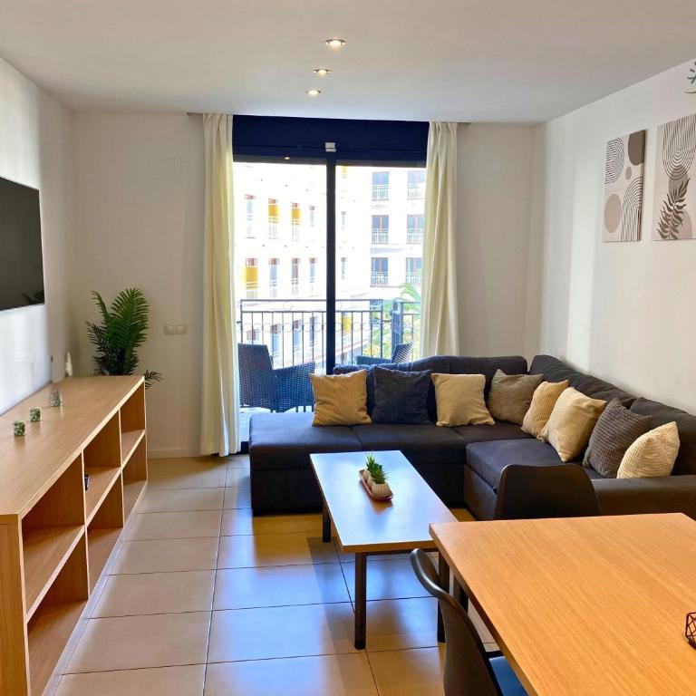 Cozy apartment with parking & swimming pool - Apartamento de 2 dormitorios - 2