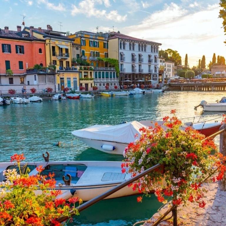 Old Town Apartment with Terrace - Live Love Lake - Appartamento con 2 Camere da Letto - 64