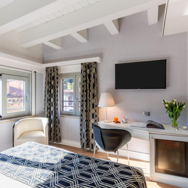 Hotel La Rovere - Superior Doppel- oder Zweibettzimmer mit Stadtblick - 8