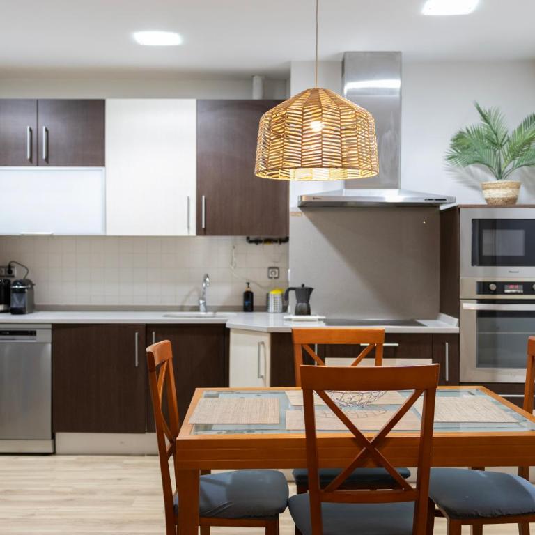 Los Luises barrio de parking gratuito - Apartamento de 3 dormitorios - 10