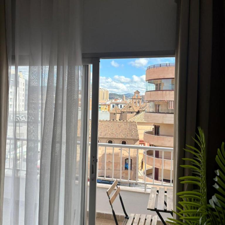 Vialia Piso Centrico Wifi Málaga Estación M Zambrano - Apartamento de 3 dormitorios - 2