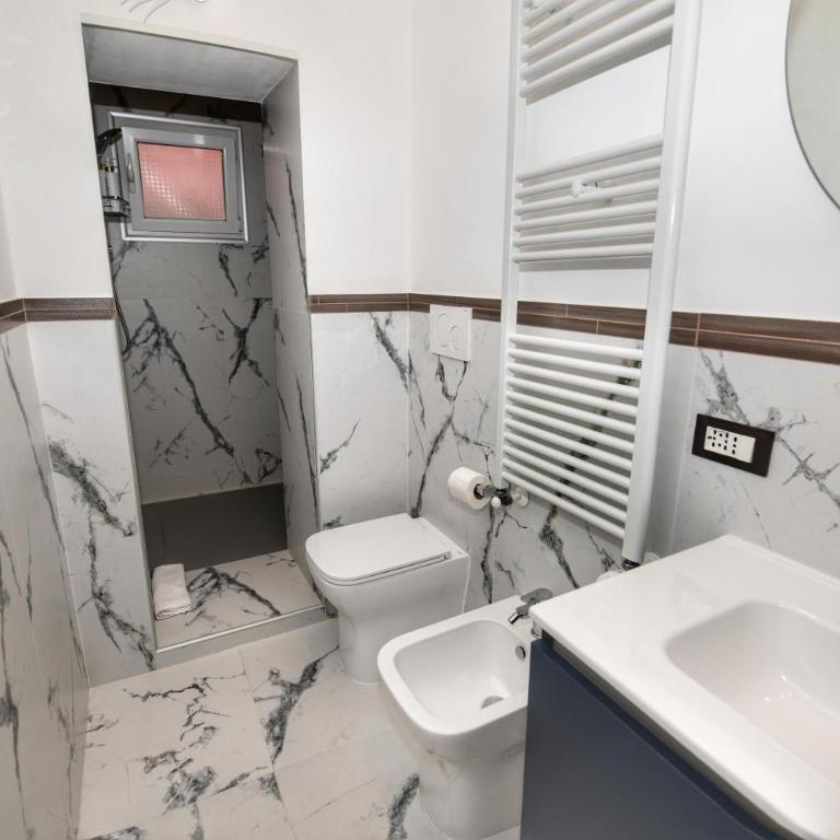 La Casetta del Vicolo - Free Parking & 15 min Station - Two-Bedroom Apartment - 7