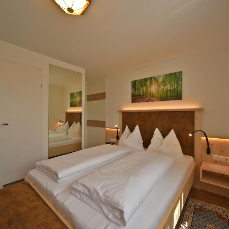 Ferienwohnungen Kampitsch - Apartment mit 1 Schlafzimmer und Balkon - 2