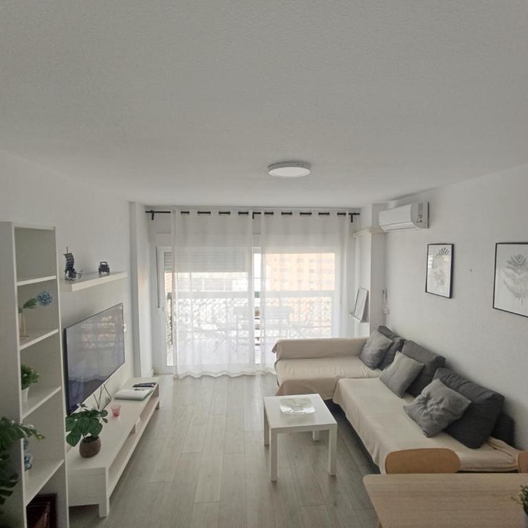 Apartamento con balcón cerca María Zambrano - Apartamento de 2 dormitorios - 31