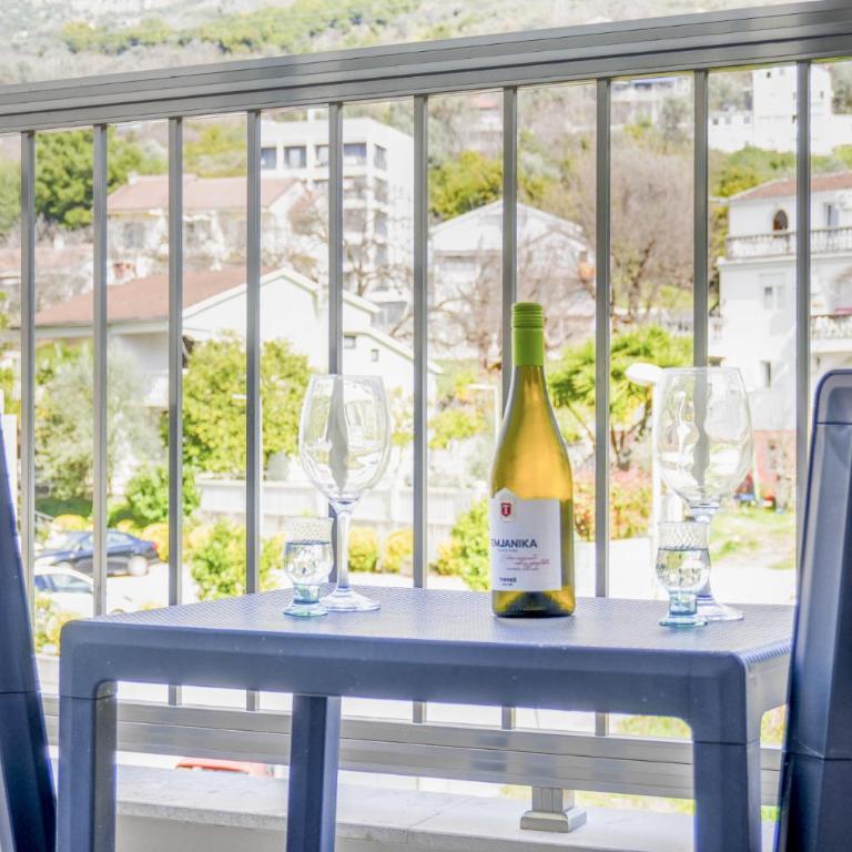 Nest Living Apartment - 7 min by walk 'till beautifull Beach - One-Bedroom Apartment - 14