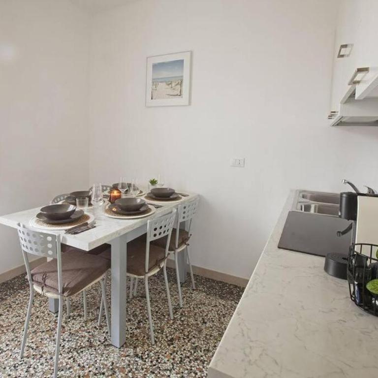 NK Venice Apartment - Appartamento con 2 Camere da Letto - 10