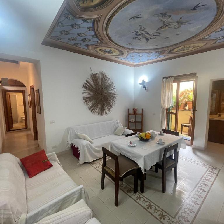 Il Corallo di Patty - Two-Bedroom Apartment with Terrace - 2