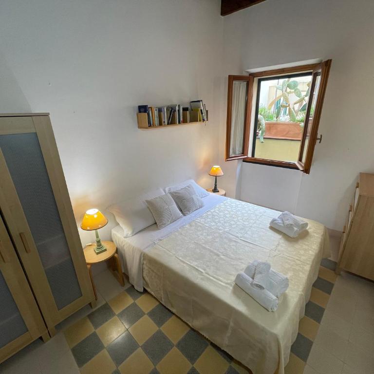 Il Corallo di Patty - Two-Bedroom Apartment with Terrace - 13