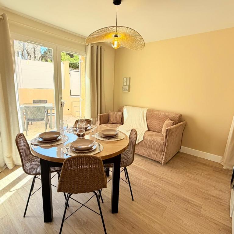 Le cocon de Sète - T2 cabine cosy, grande terrasse rez de jardin, clim, parking proche plage - Apartment mit 2 Schlafzimmern - 22