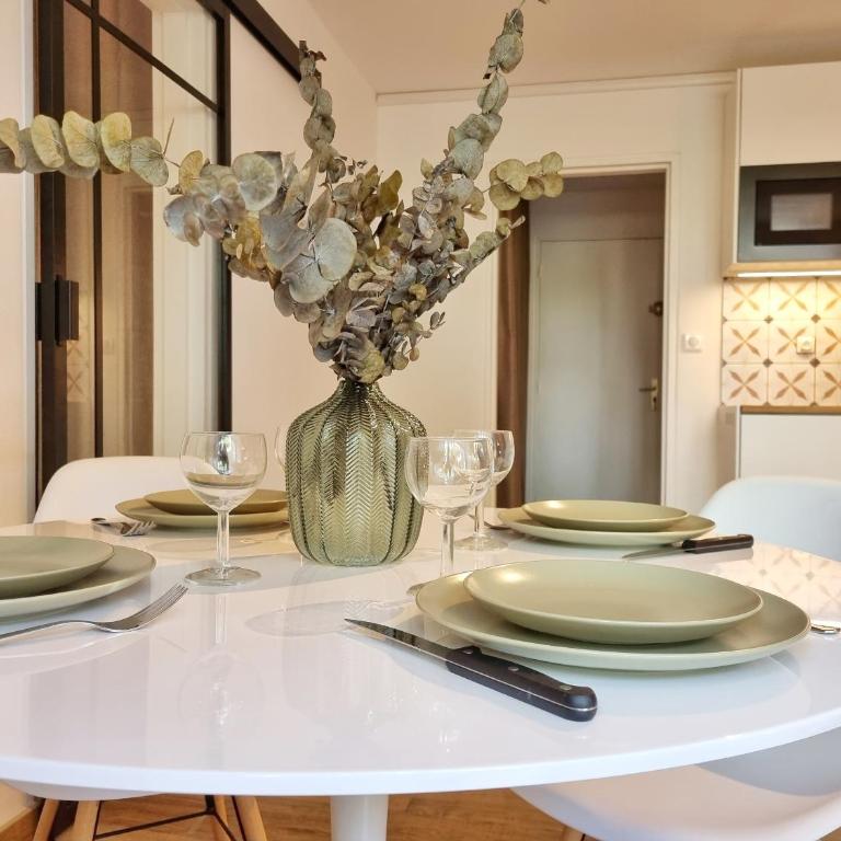 Écrin de Verdure - Design & Confort T2 38m2, WIFI, Piscine & Plage à 200m - Apartment mit 1 Schlafzimmer - 9