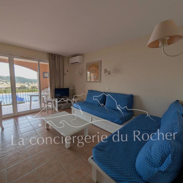 Appartement 2 à 4 pers, piscine, vue mer aux Issambres - Appartement 1 Chambre - 9