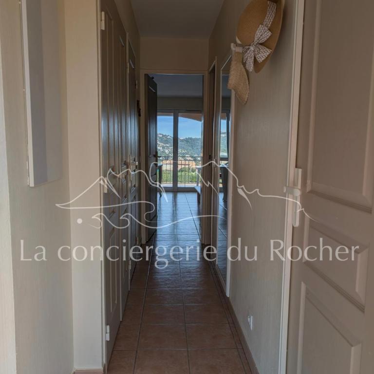 Appartement 2 à 4 pers, piscine, vue mer aux Issambres - Appartement 1 Chambre - 3