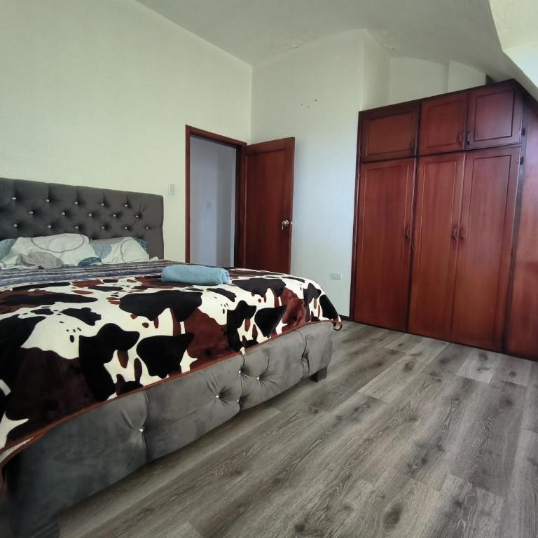 Alojamiento lindo y acogedor - Four-Room Apartment - 1
