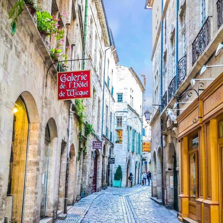 Jungle Spa - Cocon tropical et romantique avec balnéo en plein coeur de Pézenas ! - Appartement 1 Chambre - 39
