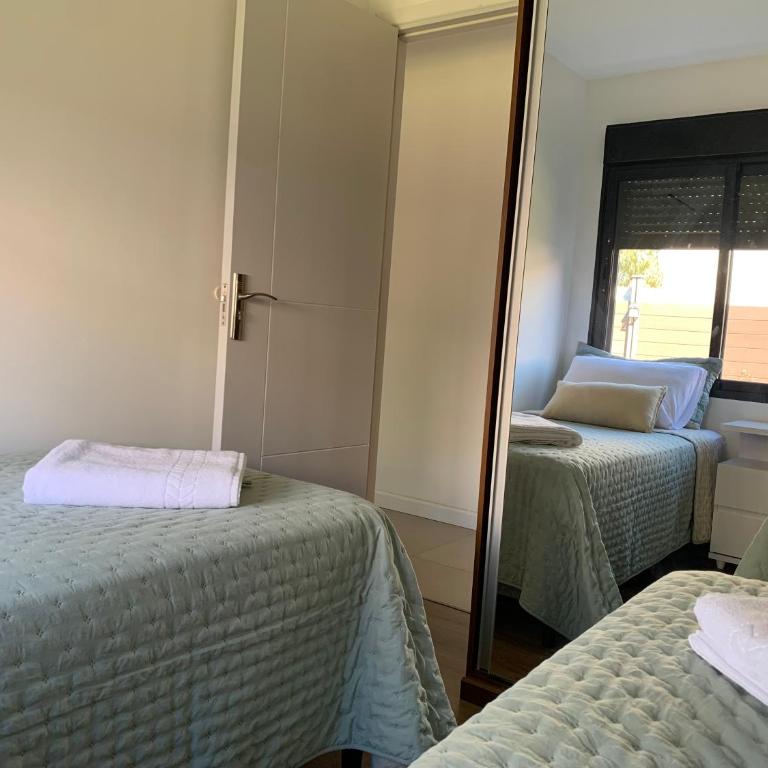 Casa 6 personas con piscina en Piriápolis Playa los Angeles - Casa con 1 dormitorio - 5