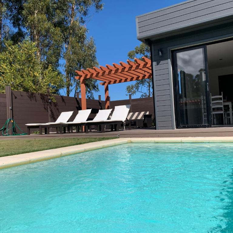 Casa 6 personas con piscina en Piriápolis Playa los Angeles - Casa con 1 dormitorio - 13