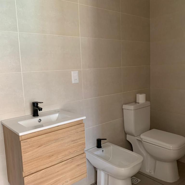 Casa 6 personas con piscina en Piriápolis Playa los Angeles - Casa con 1 dormitorio - 15