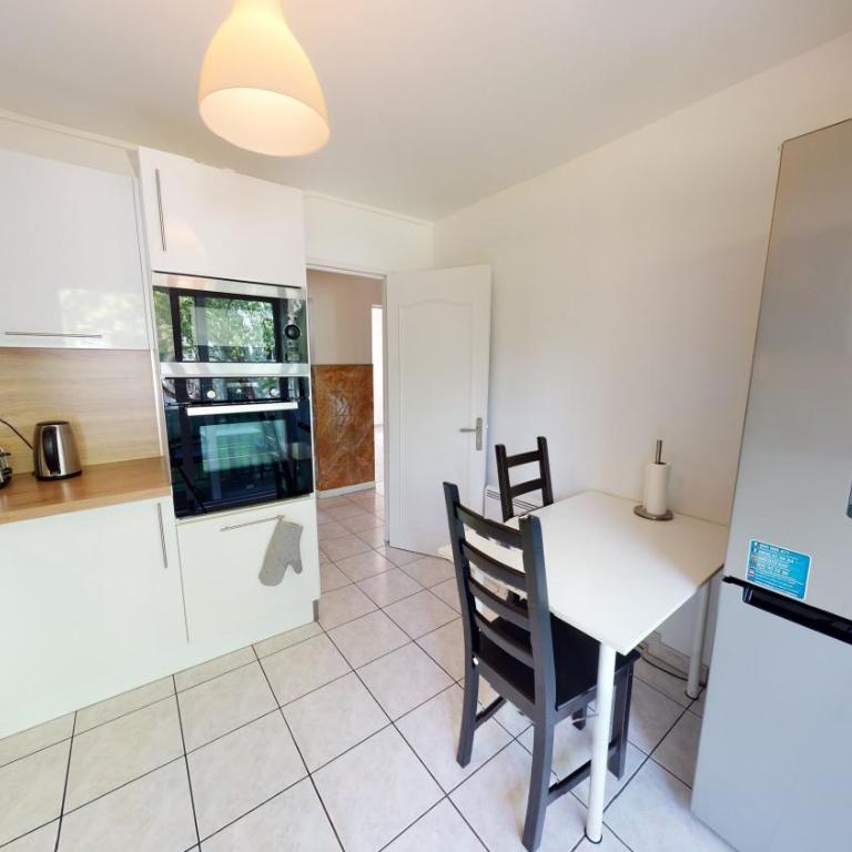 Appartement F4 refait proche université - Appartamento - 14
