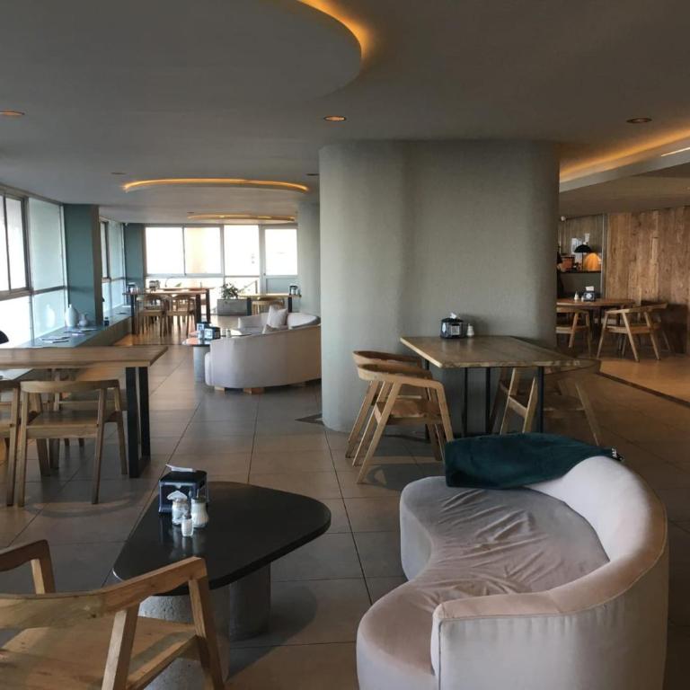 Piso 18 -VISTA FRONTAL AL MAR - PLAYA CLUB - Apartamento de 1 dormitorio - 15