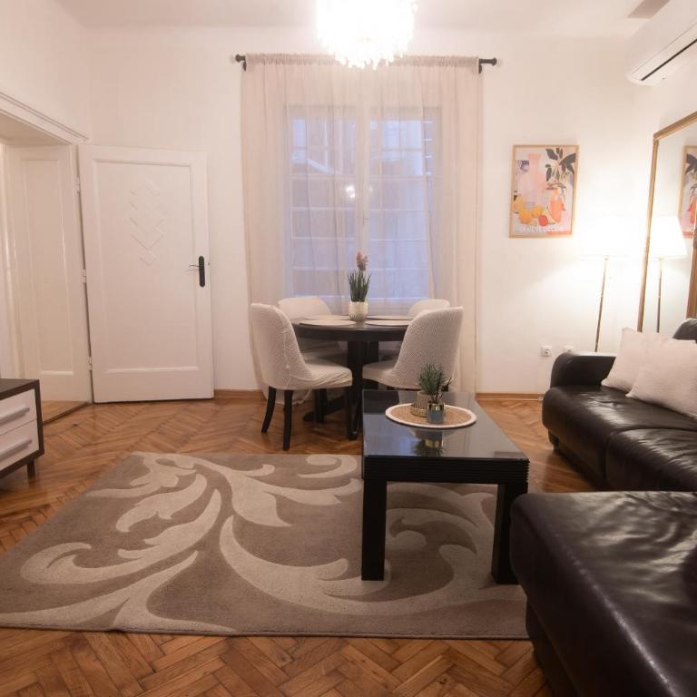 Sweet House Skadarlija - Apartman sa 2 Spavaće Sobe i Balkonom - 2