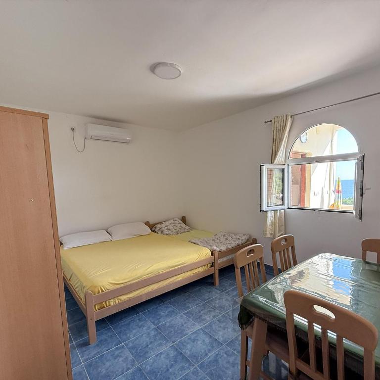 Vila Pogled - Classic Triple Room - 7