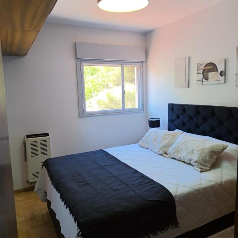 Moderno Departamento en el Corazon de Neuquen - Two-Bedroom Apartment - 43