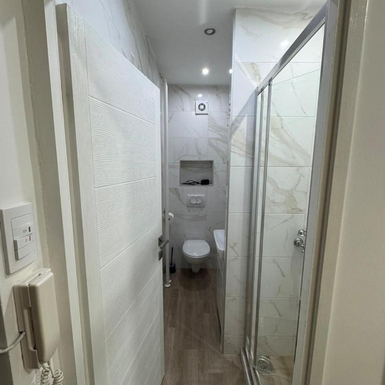 Modern Lux Vidikovac - Studio Apartment with Balcony - 9