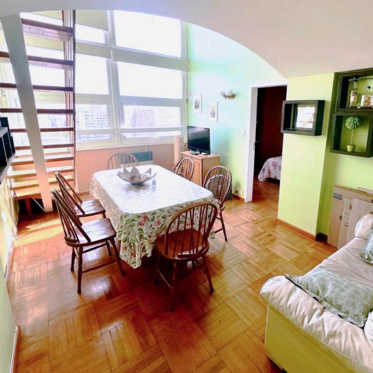 Mar del Plata - Apartamento de 2 dormitorios - 2