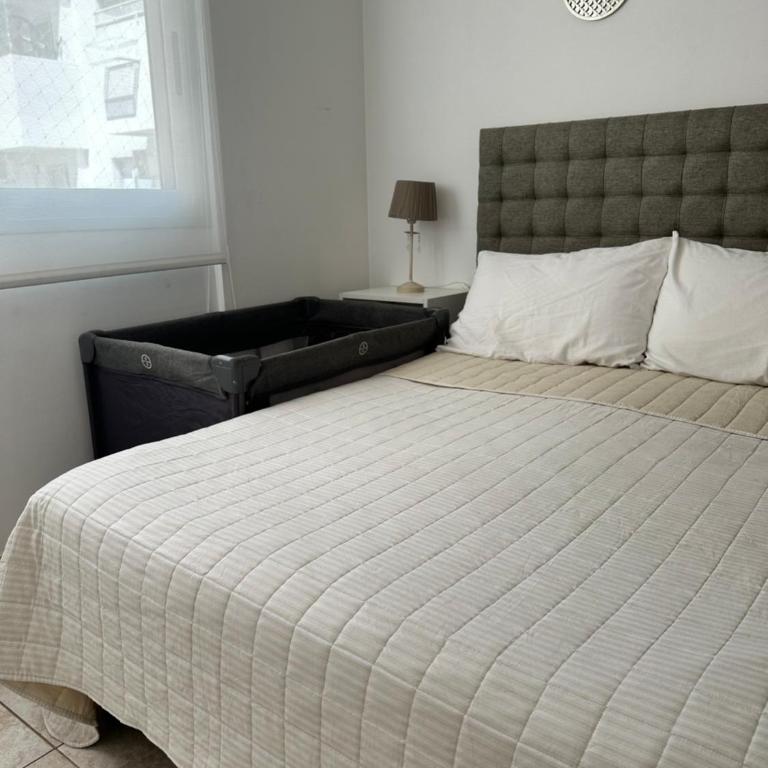 Urban Alberdi Dpto con cochera, pileta y seguridad 24 hs - Apartamento de 1 dormitorio - 20