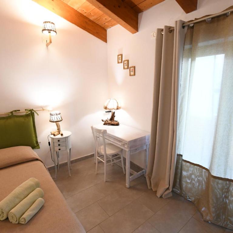 Alghero DeTRabis B&B - Camera Tripla con Balcone - 16