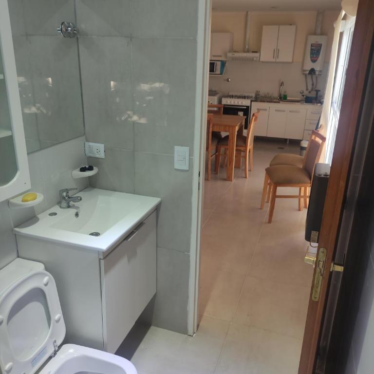 Belgrano 658 Dto02 Nqn - Piso 01 - Apartamento Deluxe de 2 dormitorios - 13