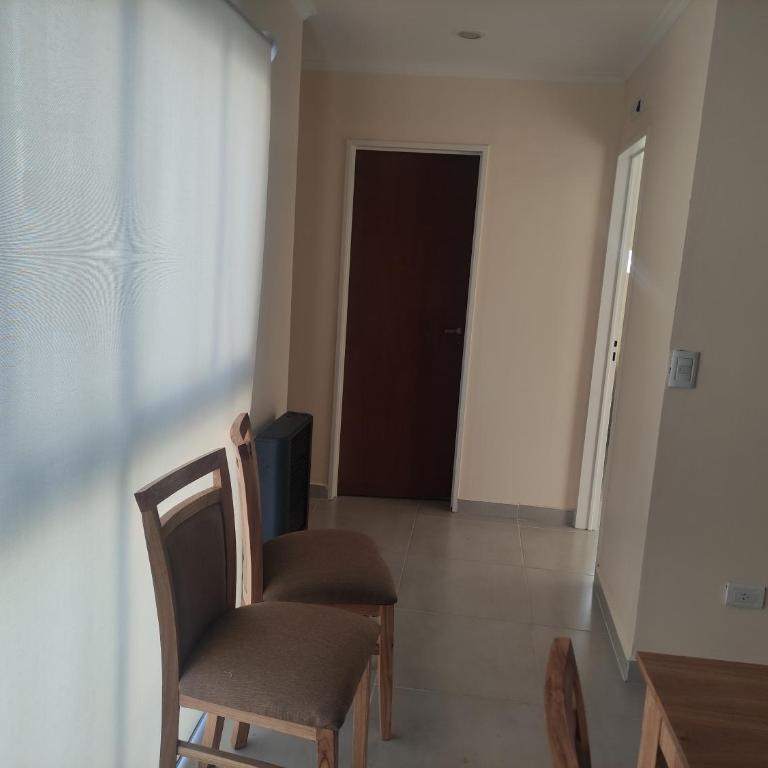 Belgrano 658 Dto02 Nqn - Piso 01 - Apartamento Deluxe de 2 dormitorios - 26