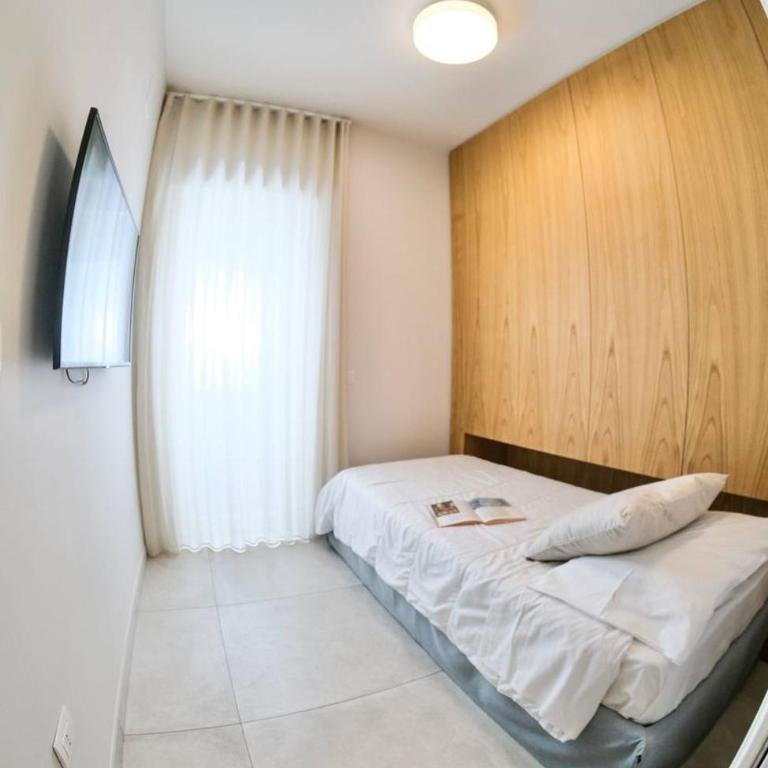 Agata Apartment - Two-Bedroom Apartment - 2