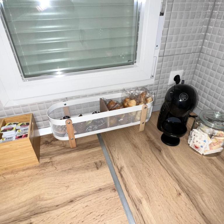 Villamadrid Home - Two-Bedroom Apartment - 12