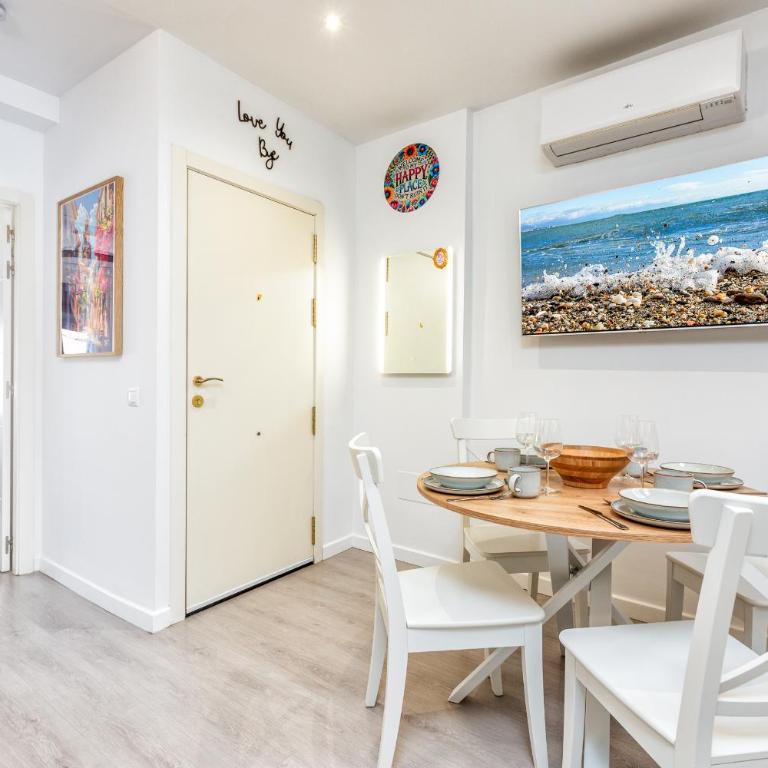Estepona Inn beautiful apartment very central - Apartamento de 2 dormitorios - 2