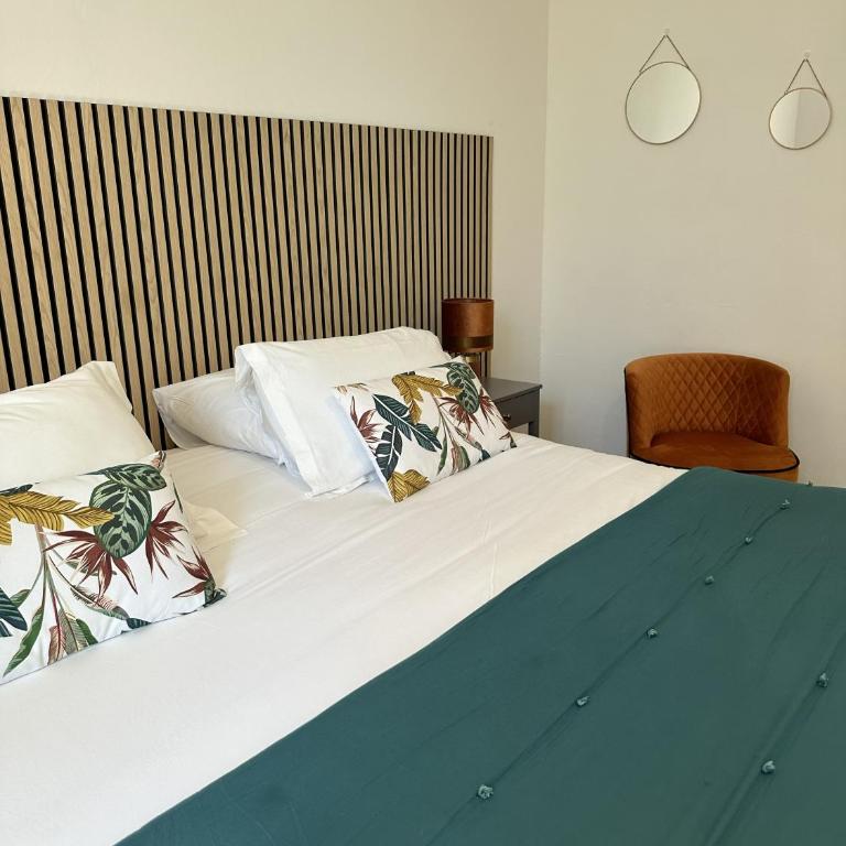 La Bastide de Vallon - Chambre Double avec Salle de Bains Privative - 8