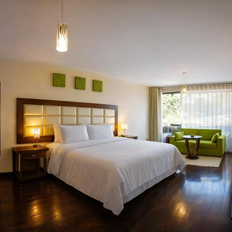 Mint Hotel - Junior Suite - 1