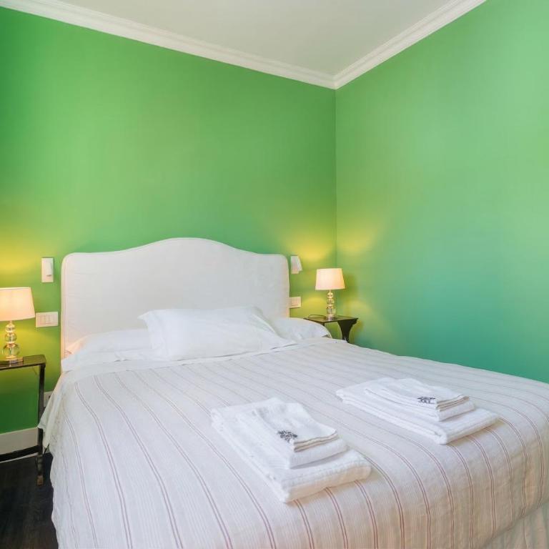 Green House Historic Centre - Two-Bedroom Apartment - 18