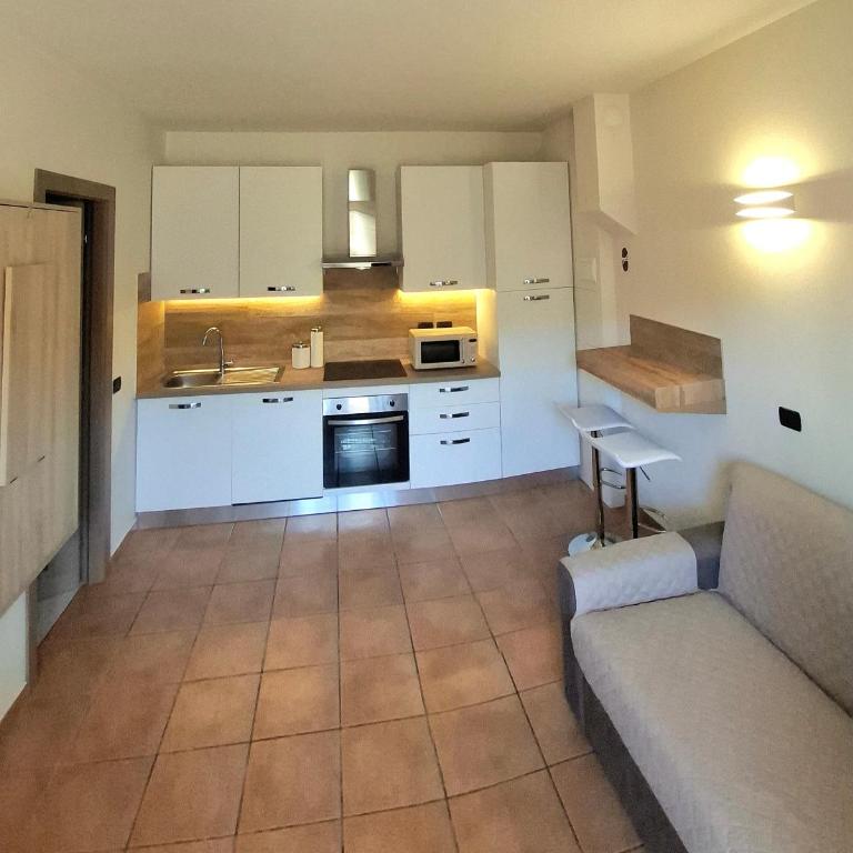 Casa WELCOME - Camera Standard Doppia con Letti Singoli con Divano - 28