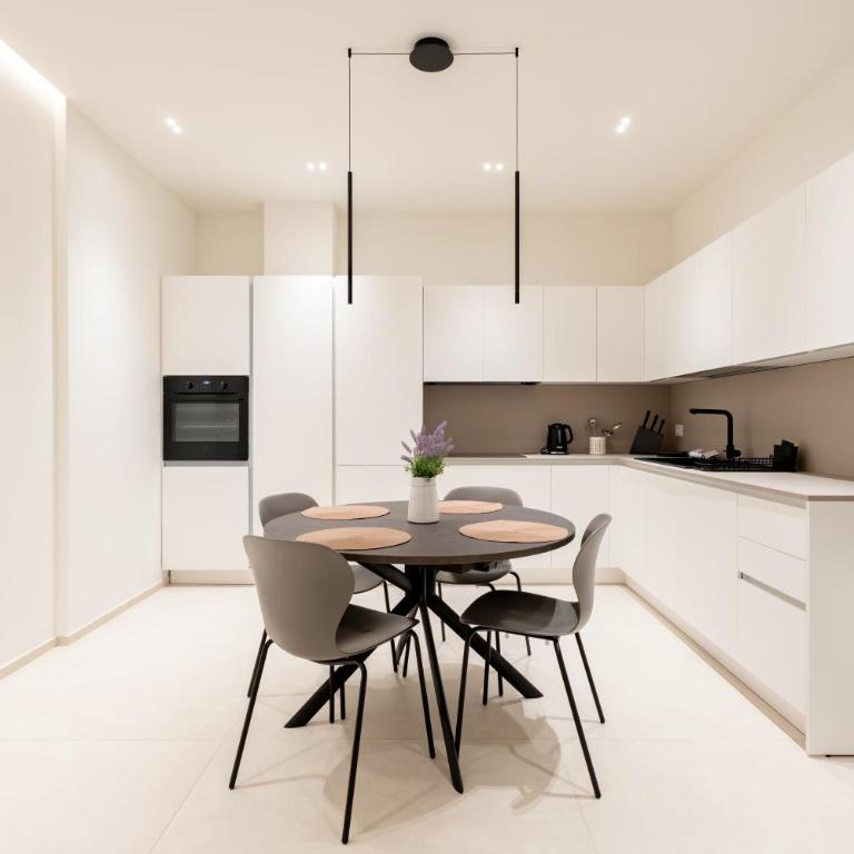 Solymar by MONHOLIDAY - Two-Bedroom Apartment - 23