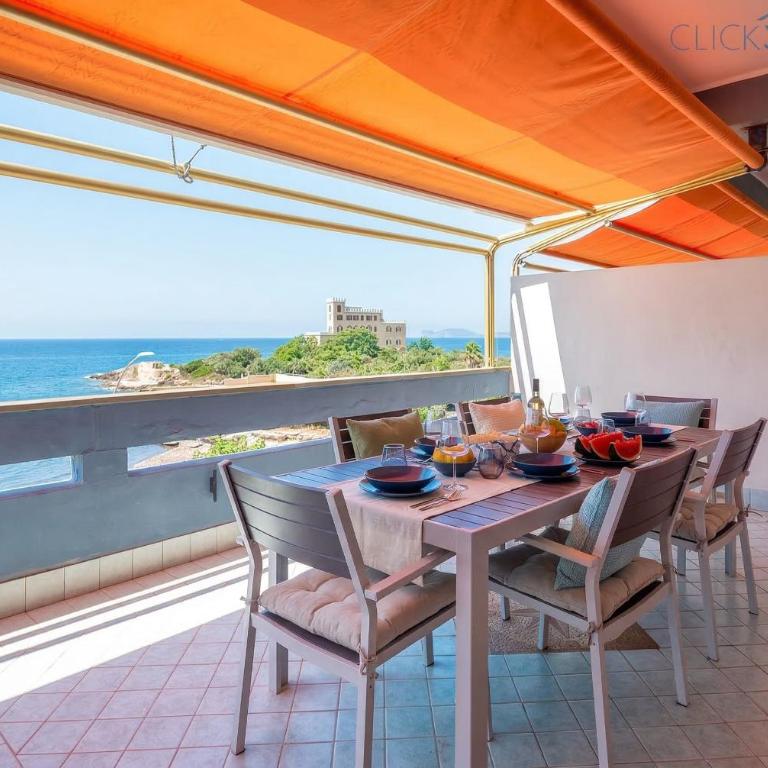 Valencia Penthouse with spectacular beachfront terraces WiFi, Air Conditioning, close to beaches - Apartment - 19