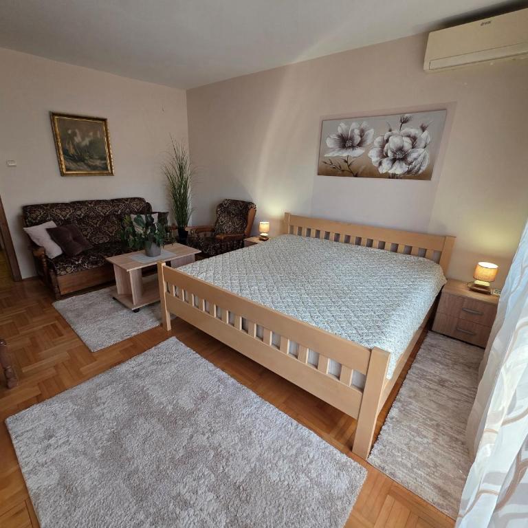 Apartman Marko - Studio with Terrace - 2