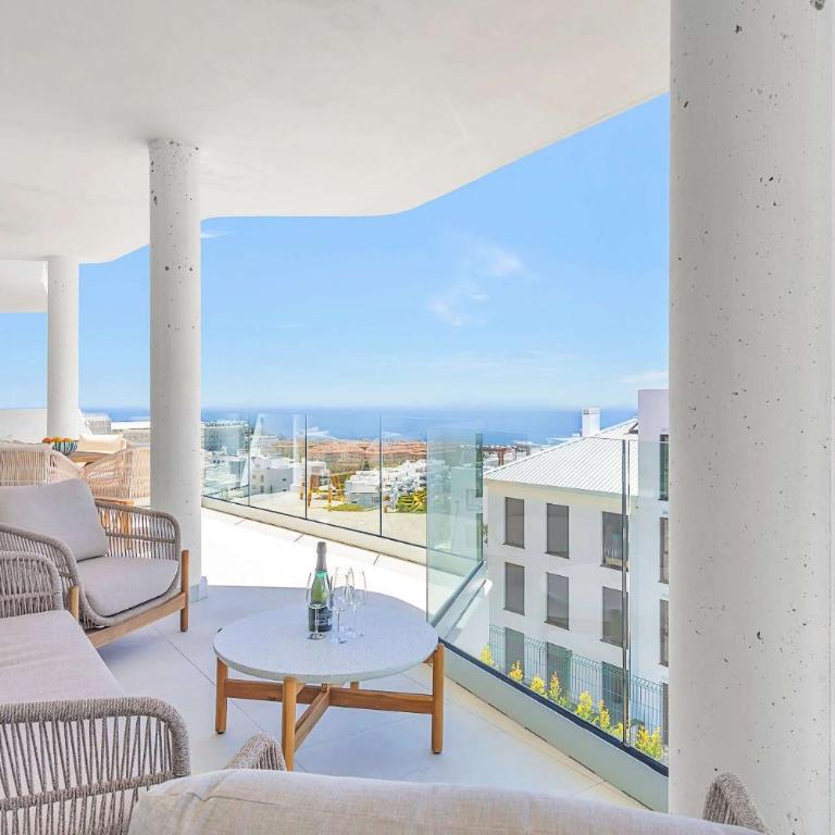 Luxury Apartment Higueron - Apartamento Deluxe de 2 dormitorios con vistas al mar - 12