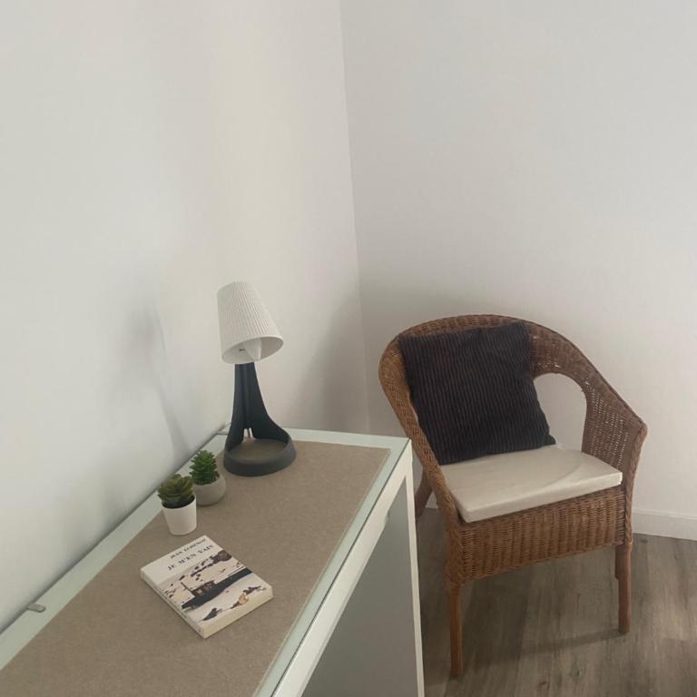 T3 spacieux avec 2 places de parking gratuites - Apartamento de 2 dormitorios - 15