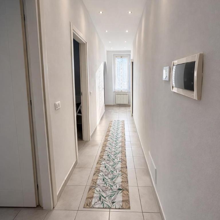 Dolce Casa La Spezia - Appartamento con 2 Camere da Letto - 8