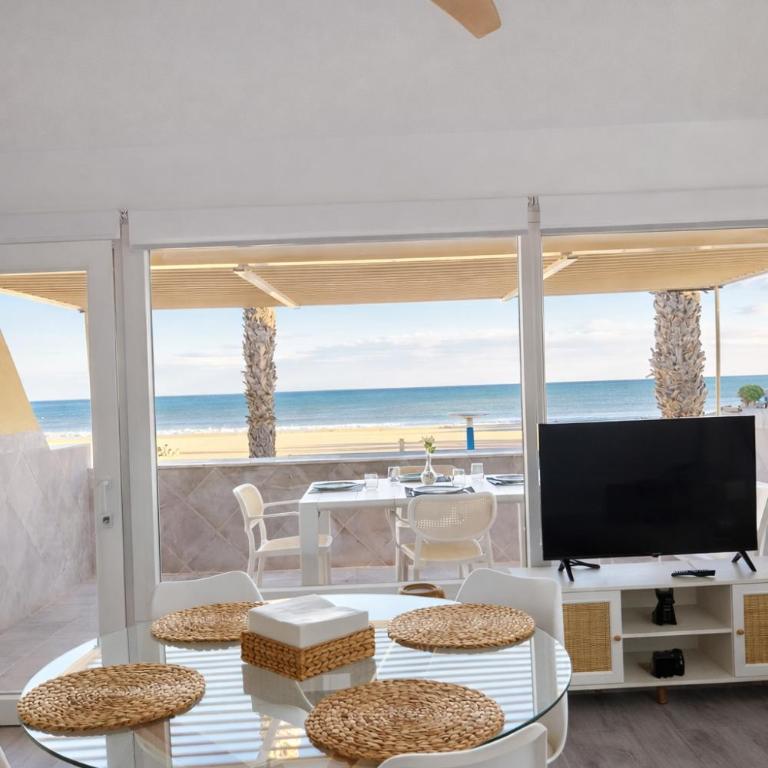 Ancla del mar 1ª línea playa en San José - Apartamento de 2 dormitorios - 1